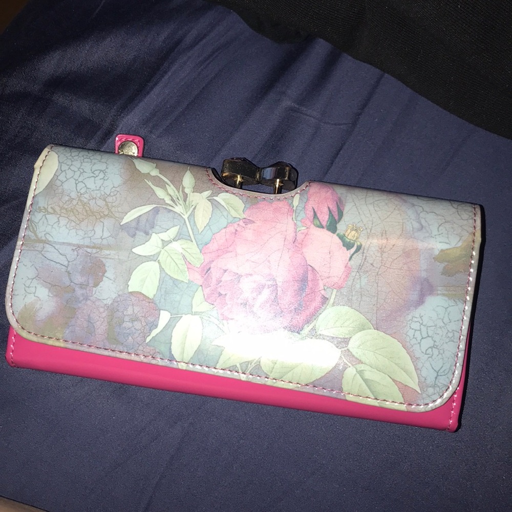 Ted Baker wallet with French bulldog tan interior
